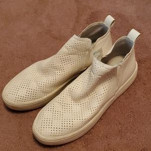 Dolce Vita leather shoes
